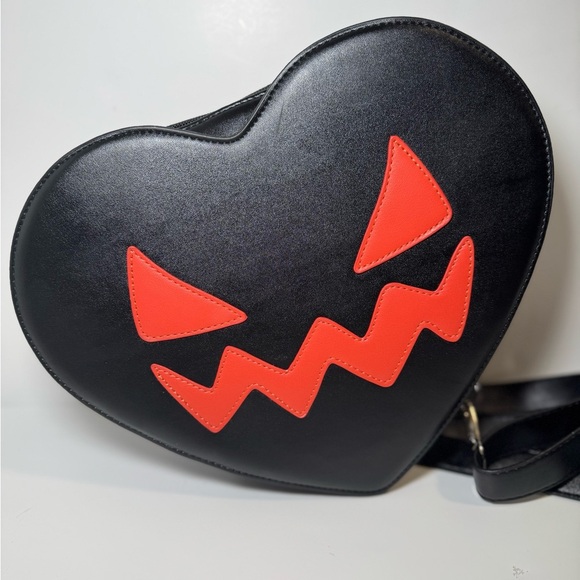 Em & Sprout Pumpkin Face Heart backpack purse - Picture 6 of 9